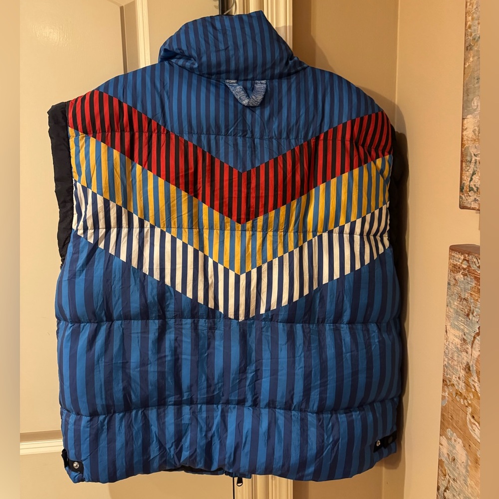 Free People In A Bubble Printed Puffer Vest - Picture 6 of 6